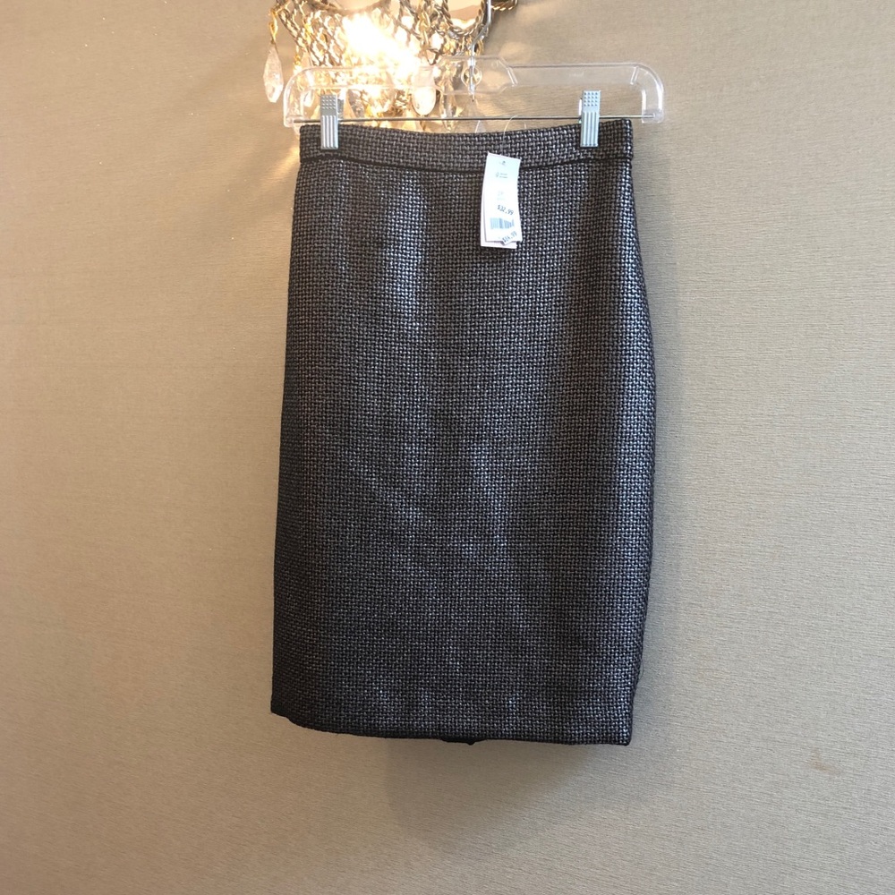 NWT Banana Republic midi black skirt